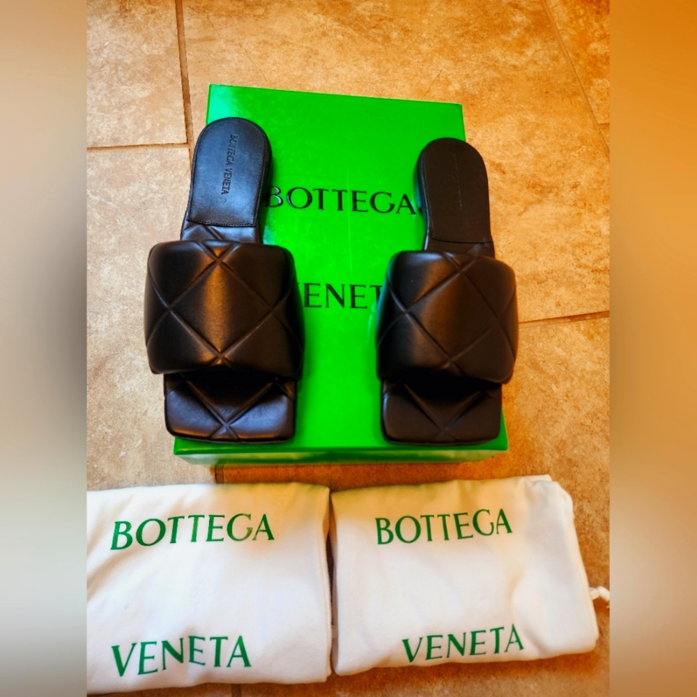 Bottega Venetta Slides Size 39